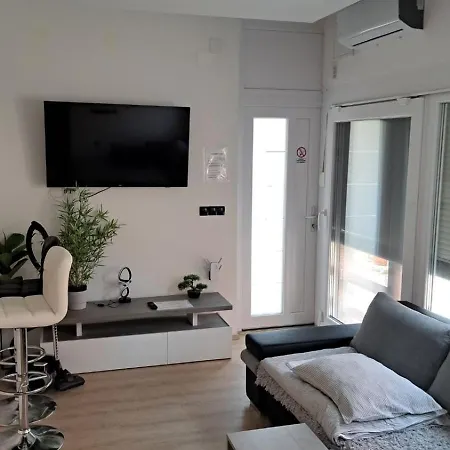 Apartma Anna Apartment